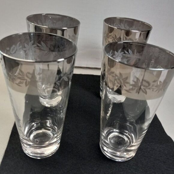 Vintage Dorothy Thorpe Silver Rimmed Thistle Pattern Tall Water glasses (4) - Picture 1 of 8